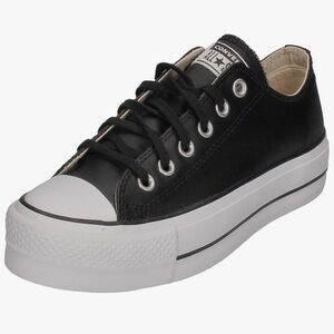 Brand NWOT Size 8 Leather Converse Chuck Taylor All Star Lift sneaker.